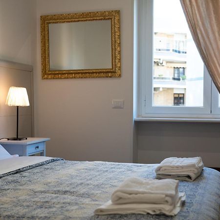St. Peter Boutique Apt ローマ エクステリア 写真